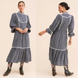 Meadows Dress Amaryllis Midi in Marin Navy Floral